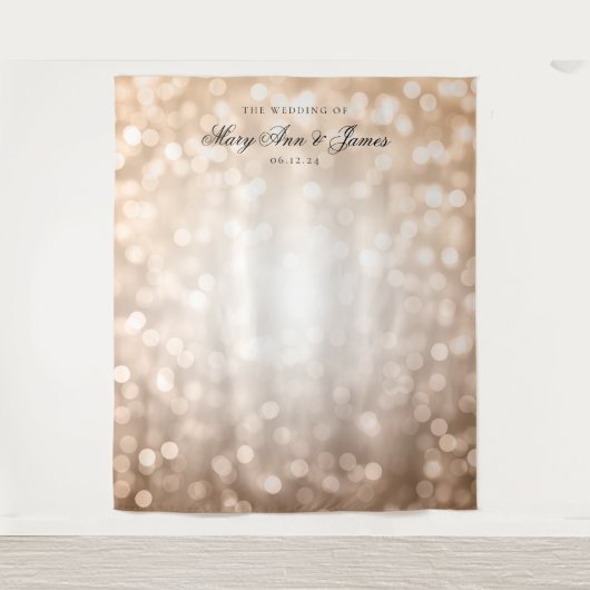 Personalisierter Hochzeitstag Rose Gold Lights Wandteppich (Vorderseite)