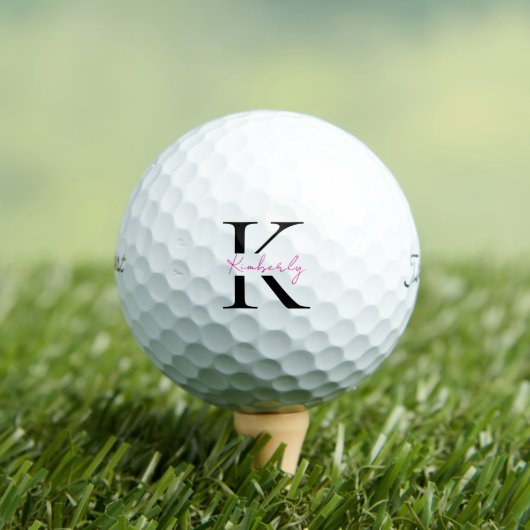 Personalisierter Hot Pink Script Name Titleist Pro Golfball (Insitu T-Shirt)