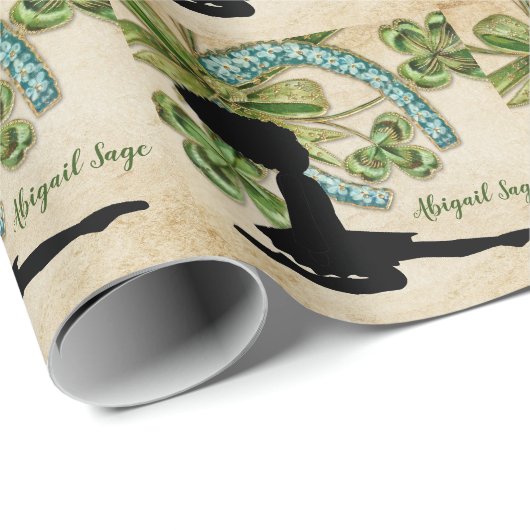 Personalisierter irischer Tänzer, Kleeblatt und Hu Geschenkpapier (Rolleneckpunkt)