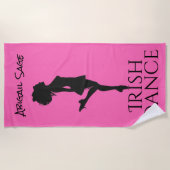 Personalisierter Irish Dancer Hard Shoe auf rosa T Strandtuch (Vorderseite)