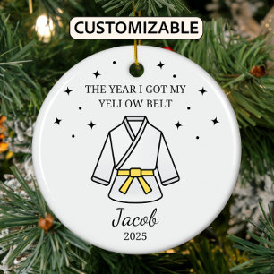 Personalisierter Karate Gelbgürtel, Taekwondo Outf Keramik Ornament