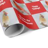 Personalisierter Kardinal Birds Roter Karo Weihnac Geschenkpapier (Rolleneckpunkt)