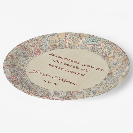 Personalisierter Karten-Teller Pappteller (Schrägansicht)