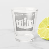 Personalisierter klassischer Schachschnitt King Schnapsglas (Rückseite)