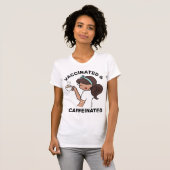 Personalisierter koffeinierter und geimpfter T - S T-Shirt (Vorne ganz)