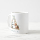 Personalisierter Küstenmonogramm-A-Initial-Strand Kaffeetasse (Vorderseite Links)