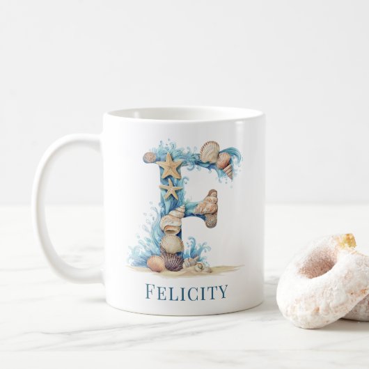 Personalisierter Küstenmonogramm Anfangsbuchstabe Kaffeetasse (Mit Donut)