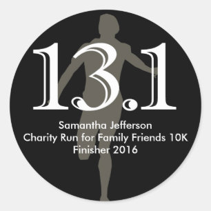 Personalisierter Läufer 13.1 Halbmarathon Keepake Runder Aufkleber