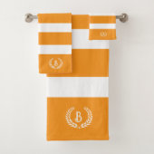 Personalisierter Laurel Wreath Orange & White Stre Badhandtuch Set (Insitu)