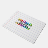 Personalisierter Lehrername Regenbogenstift Fußmatte (Schrägansicht)