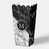 Personalisierter Letter Popcorn Box Schwarz-weiß M Geschenkschachtel (Vorderseite)