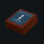 Personalisierter Leuchtturm Name Schiff Erinnerungskiste<br><div class="desc">Nautic Personalisiert Leuchtturm Boat Name Design. Entsprechende Produkte finden Sie in der Leuchtturmsammlung von Nautical Boat. Wenn Sie Fragen haben,  können Sie mich gerne kontaktieren.</div>