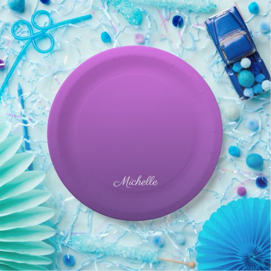 Personalisierter lila Ober Pappteller (Party)