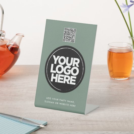 Personalisierter Logo und Text einfacher QR-Code Sockelschild (In SItu)