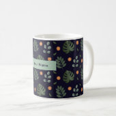 Personalisierter marineblauer botanischer Blumen-M Kaffeetasse (VorderseiteRechts)