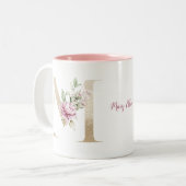 Personalisierter Mit Monogramm Goldbrief M Rosa Bl Zweifarbige Tasse (Vorderseite Links)
