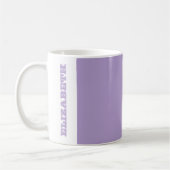 Personalisierter moderner Lila Blockname Kaffeetasse (Links)
