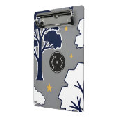 Personalisierter moderner Waldbaum und Stern Mini Klemmbrett (Gewinkelt2)