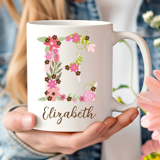 Personalisierter Monogramm-Blumenbuchstabe E Kaffeetasse