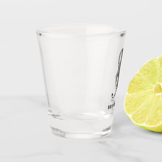 Personalisierter Monogramm Buchstabe B mit Nachnam Schnapsglas (Links)