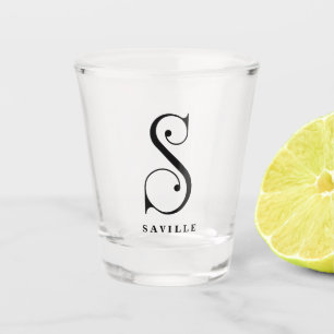 Personalisierter Monogramm-Letter S mit Nachname Schnapsglas