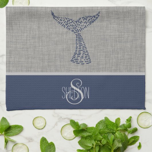 Personalisierter Nachname Nautischer Schwanz Kunst Geschirrtuch (Gefaltet)