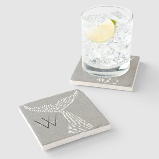 Personalisierter Nachname Nautischer Schwanz Kunst Steinuntersetzer (Seitenansicht)