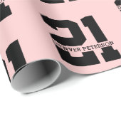 Personalisierter Name 21. Geburtstag Modernes Rosa Geschenkpapier (Rolleneckpunkt)