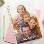 Personalisierter Name Benutzerdefinierter Foto-Pla Planer<br><div class="desc">Personalisierte Planer machen jedem ein großartiges Geschenk. Personalisieren Sie sich mit einem Foto und Namen,  um ein einzigartiges Geschenk für Weihnachten,  Geburtstage oder andere besondere Anlass zu machen.</div>