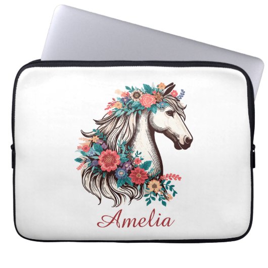 Personalisierter Name Boho Pferd mit Blume Laptopschutzhülle (Vorderseite)