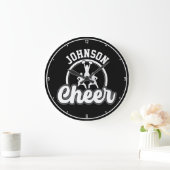 Personalisierter NAME Cheer Team Varsity Cheerlead Große Wanduhr (Zuhause)