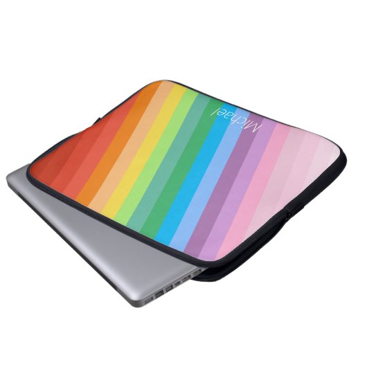 Personalisierter Name der Regenbogenfarben Streife Laptopschutzhülle (Vorne Knopf)