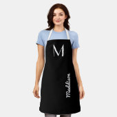 Personalisierter Name der Schwarz-weißen Monogramm Schürze (Getragen)