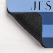 Personalisierter Name des blauen Streifenmusters Mousepad (Ecke)