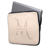 Personalisierter Name des Girl Blush Pink Monogram Laptopschutzhülle (Vorderseite Links)