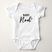 Personalisierter Name des Kindes Baby Strampler (Vorderseite)