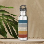 Personalisierter Name des modernen Colorblock Beac Edelstahlflasche<br><div class="desc">Dieses farbenprächtige und moderne Design weist ein Farbblockmuster in Blau und Braun auf,  mit Ihrem personalisierten Namen #waterbottles #Trinkbehälter #personalized gifts</div>