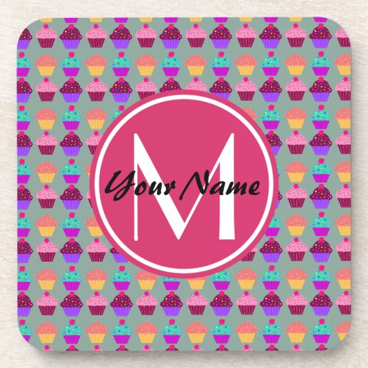 Personalisierter Name des Pink Cupcake, benutzerde Getränkeuntersetzer (Vorderseite)