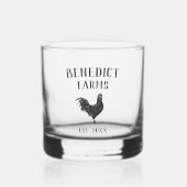Personalisierter Name des rustikalen Hühners Whiskyglas (Vorderseite)