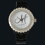 Personalisierter Name des Schwarzen Anfangsskripts Armbanduhr<br><div class="desc">Ein elegantes,  modernes personalisiertes Monogramm mit einem schwarzen Initial- und Skriptnamen. Eine elegante Uhr für sie: Ehefrau,  Tochter oder Enkelin.</div>