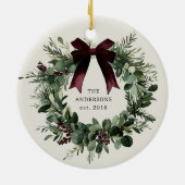 Personalisierter Name des Weihnachtskranzes Keramik Ornament (Hinten)