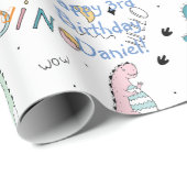 Personalisierter Name Dinosaurier Geburtstag Geschenkpapier (Rolleneckpunkt)