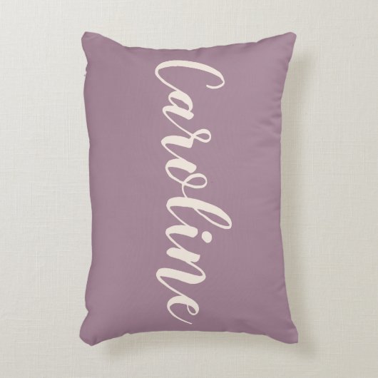 Personalisierter Name Dusty Lila Minimalistisches  Dekokissen (Vorderseite(Vertikal))