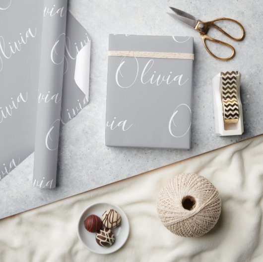 Personalisierter Name Elegant Grau Modern Geschenkpapier (Kunsthandwerk)