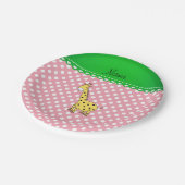 Personalisierter Name Gelbe Giraffe Rosa Polka Pun Pappteller (Schrägansicht)