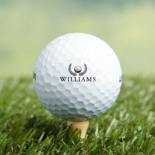Personalisierter Name Golf Ball und Kranz (Insitu T-Shirt)