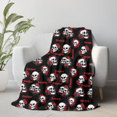 Personalisierter Name Gothic Skull & Rose Hallowee Fleecedecke