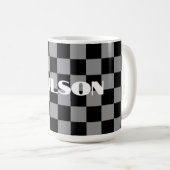 personalisierter Name grau und schwarz kariert  Kaffeetasse (VorderseiteRechts)