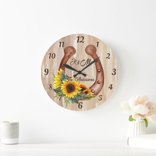 Personalisierter Name Hufeisen mit Sonnenblumenhol Große Wanduhr (Zuhause)