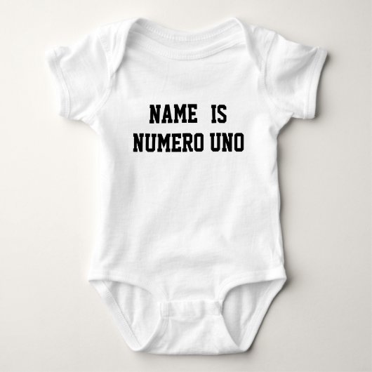 Personalisierter Name ist Numero Uno Baby Strampler (Vorderseite)